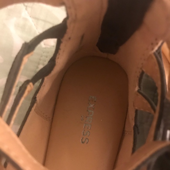 Express Flats - Picture 6 of 6